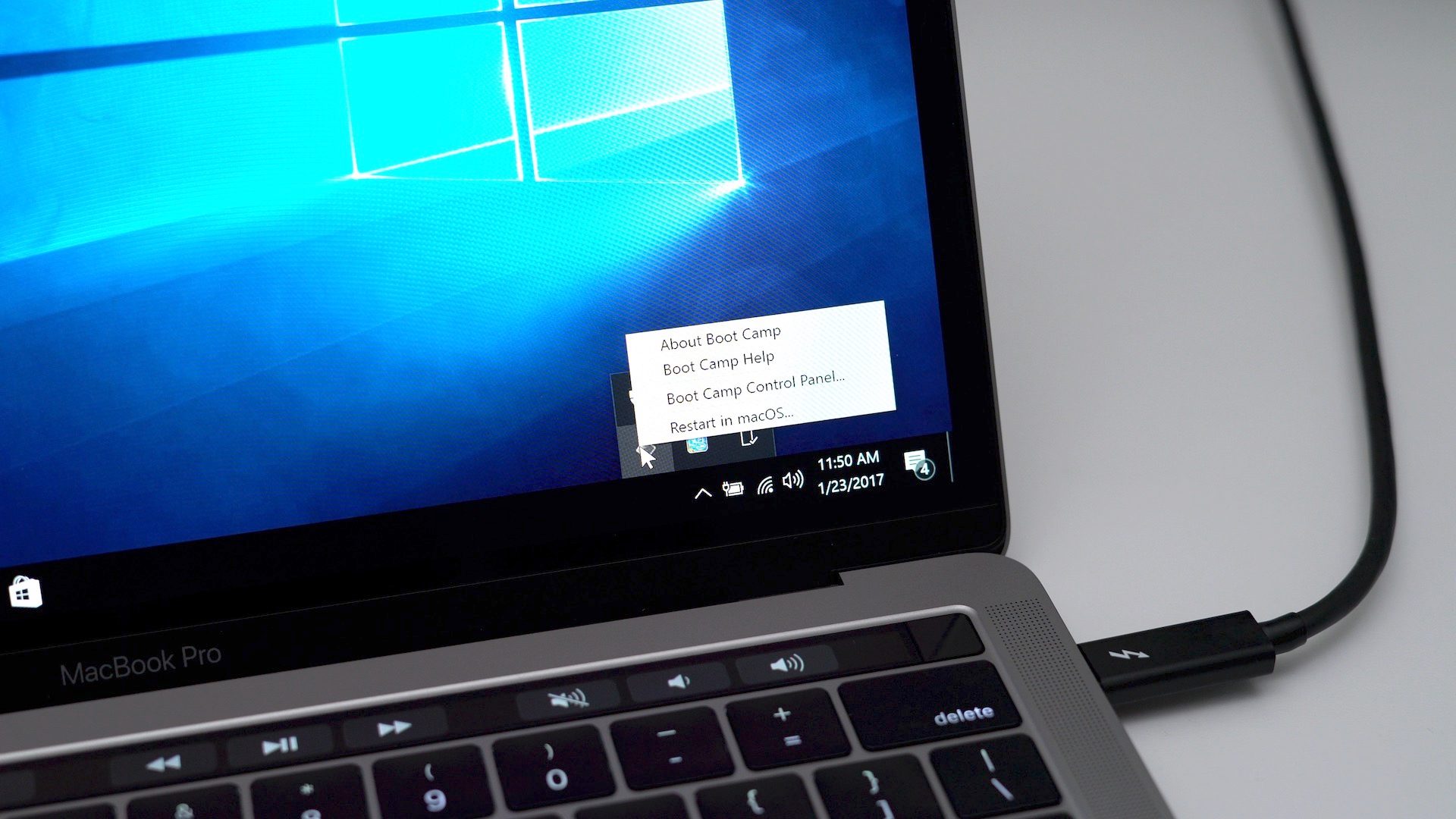 apple boot camp windows 10 review